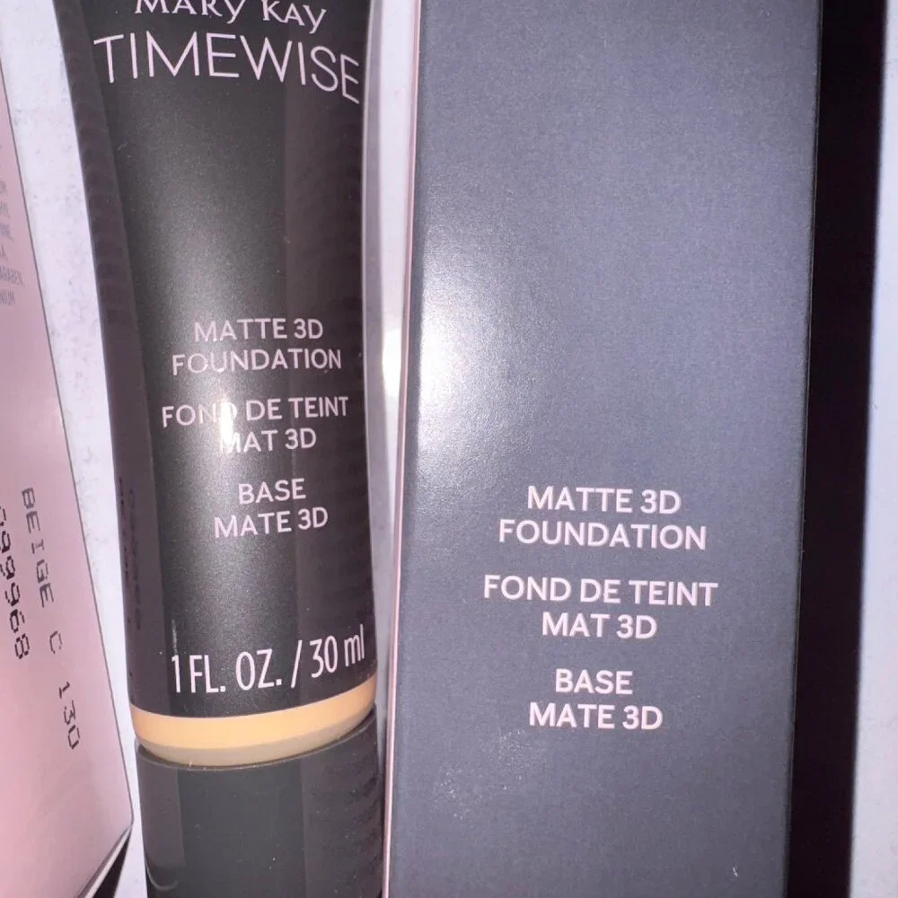 Mary Kay TimeWise Matte 3D Foundation 1 fl. oz. Beige C 130